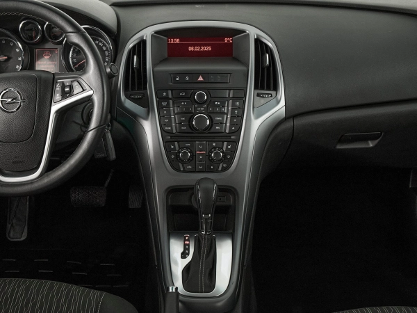 Opel Astra, J Рестайлинг фото №16