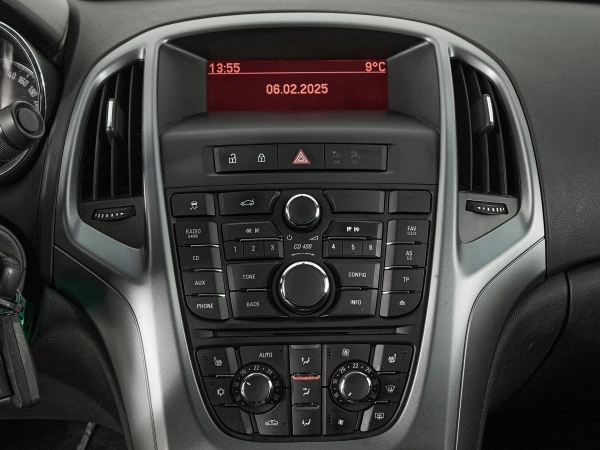 Opel Astra, J Рестайлинг фото №17