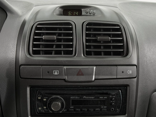 Hyundai Accent, II фото №16