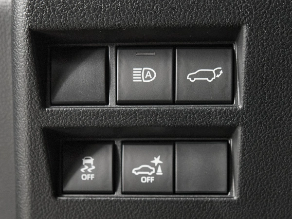 Toyota Land Cruiser, 300 Series фото №19