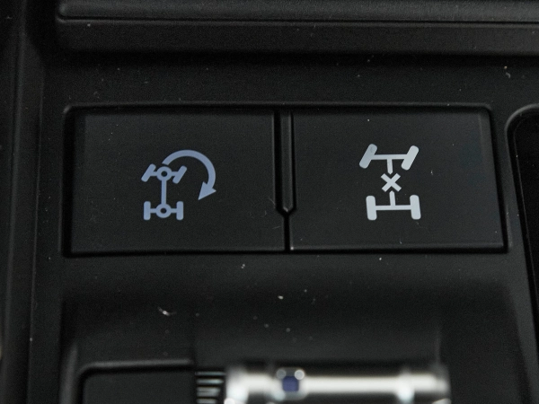 Toyota Land Cruiser, 300 Series фото №21