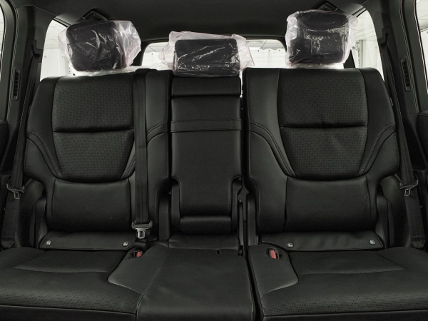 Toyota Land Cruiser, 300 Series фото №33