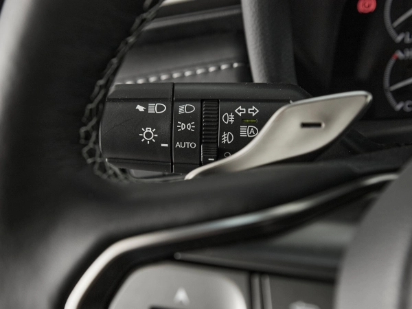 Lexus LX, IV фото №15