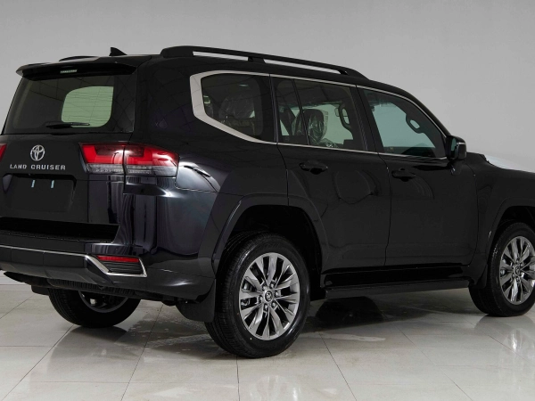 Toyota Land Cruiser, 300 Series фото №6