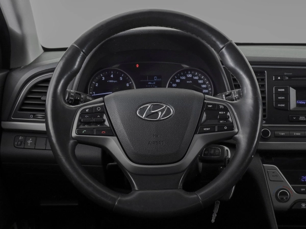 Hyundai Elantra, VI (AD) фото №10