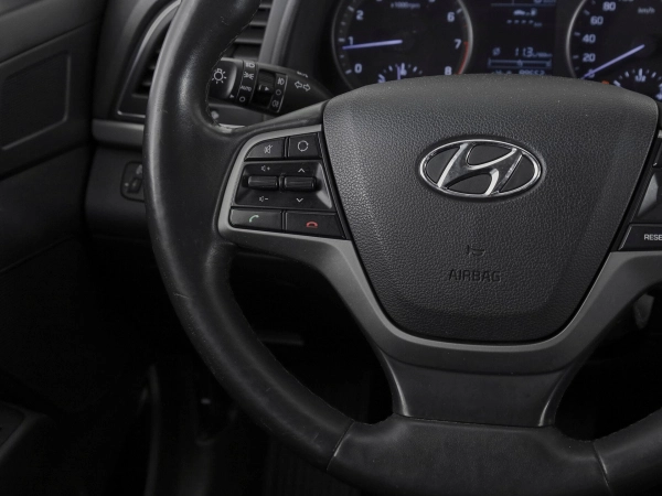 Hyundai Elantra, VI (AD) фото №11