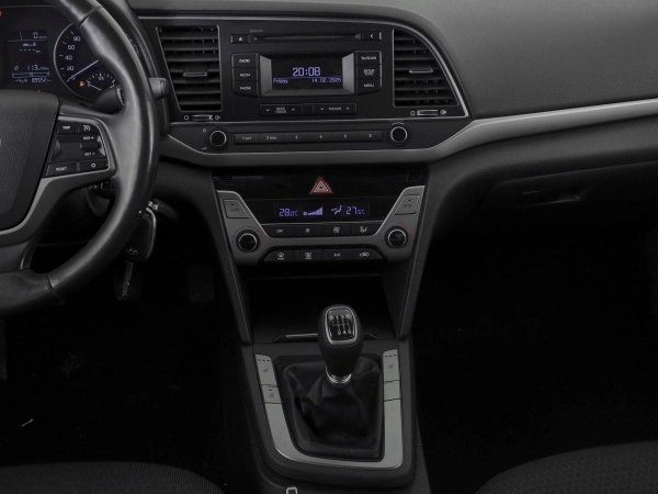 Hyundai Elantra, VI (AD) фото №18