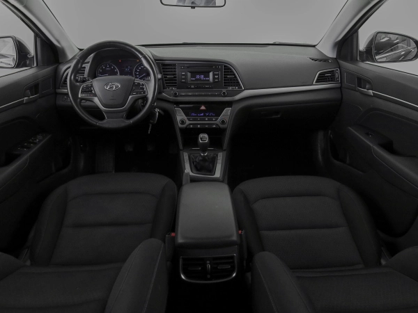 Hyundai Elantra, VI (AD) фото №8