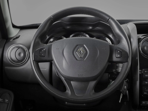 Renault Duster, I Рестайлинг фото №10