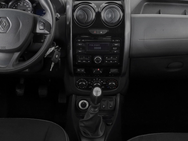 Renault Duster, I Рестайлинг фото №17