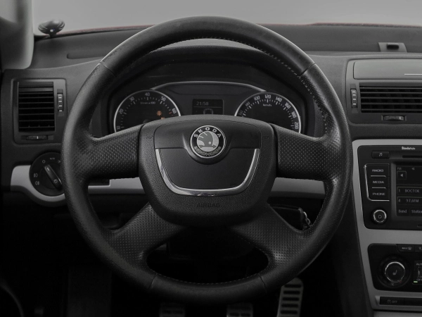 Skoda Octavia, II (A5) Рестайлинг фото №10