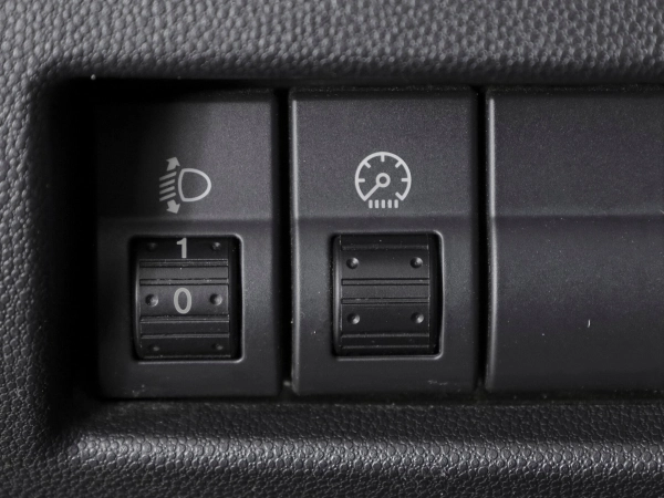 Mazda 3, I (BK) Рестайлинг фото №15