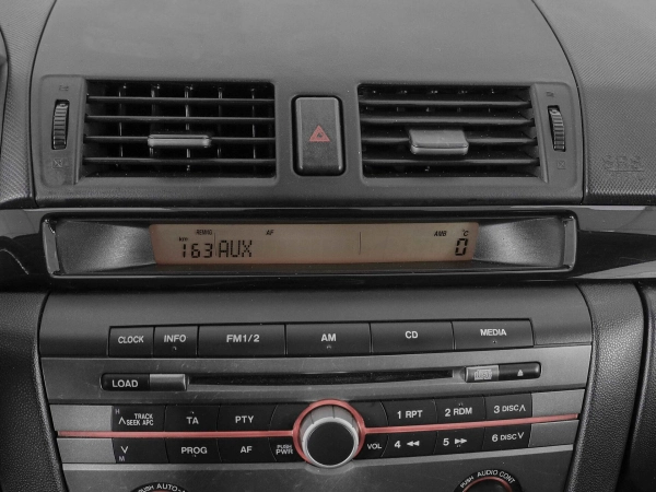 Mazda 3, I (BK) Рестайлинг фото №19