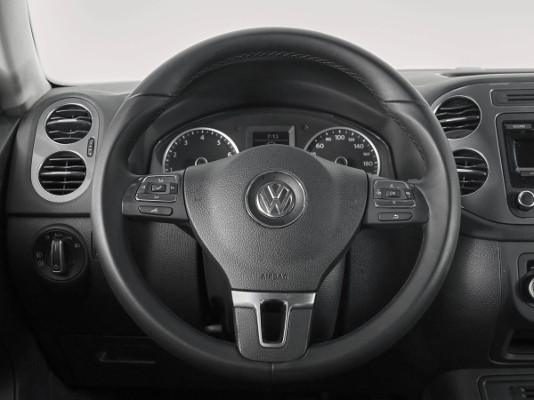 Volkswagen Tiguan, I Рестайлинг фото №10