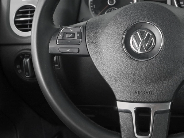 Volkswagen Tiguan, I Рестайлинг фото №11