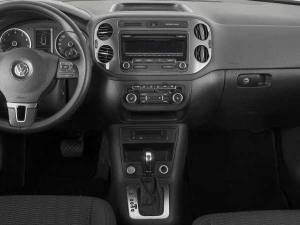 Volkswagen Tiguan, I Рестайлинг фото №18