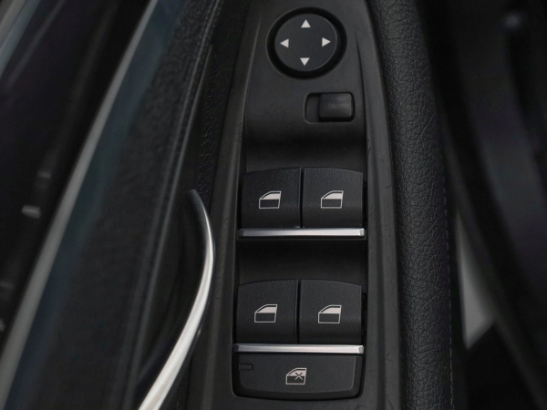BMW 5 серии, VI (F10/F11/F07) Рестайлинг фото №13