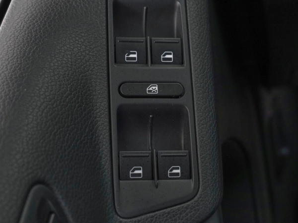 Volkswagen Tiguan, I Рестайлинг фото №16