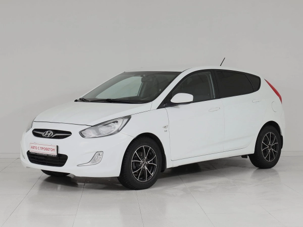 Hyundai Solaris, I фото №1