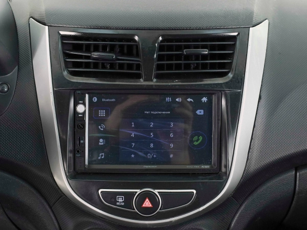 Hyundai Solaris, I фото №13