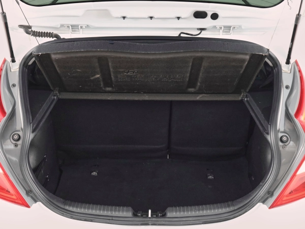 Hyundai Solaris, I фото №17