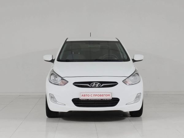 Hyundai Solaris, I фото №2