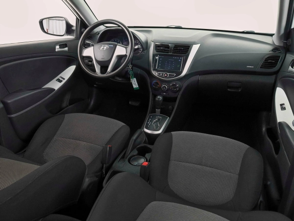 Hyundai Solaris, I фото №9