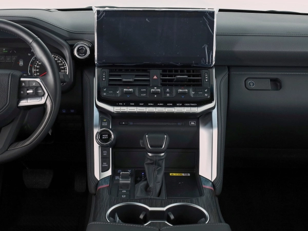 Toyota Land Cruiser, 300 Series фото №22