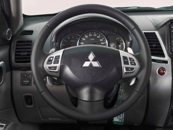 Mitsubishi Pajero Sport, II фото №10