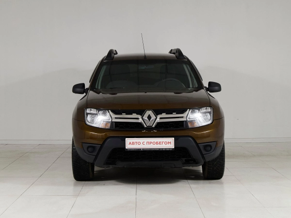 Renault Duster, I Рестайлинг фото №2