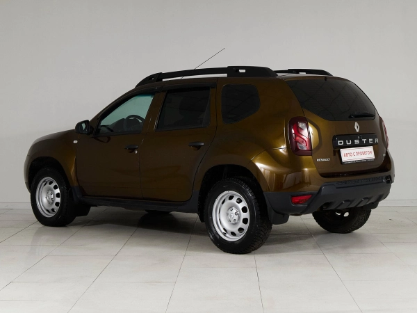 Renault Duster, I Рестайлинг фото №4