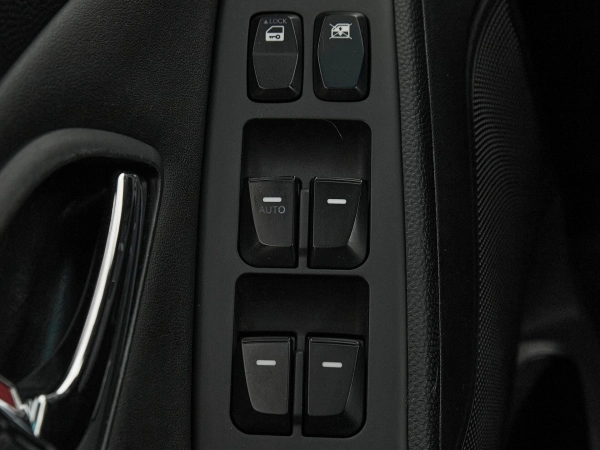 Hyundai ix35, I фото №12