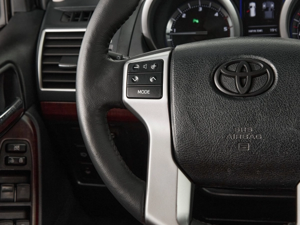 Toyota Land Cruiser Prado, 150 Series Рестайлинг 1 фото №11