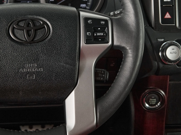 Toyota Land Cruiser Prado, 150 Series Рестайлинг 1 фото №12