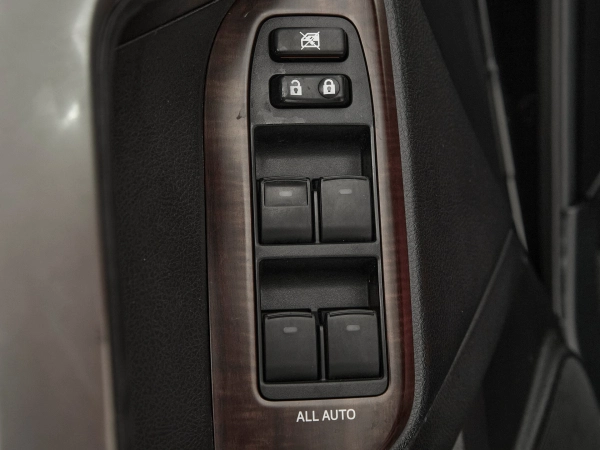 Toyota Land Cruiser Prado, 150 Series Рестайлинг 1 фото №14