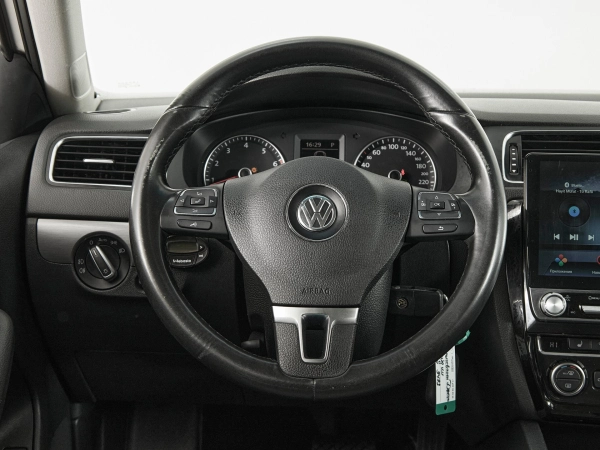Volkswagen Jetta, VI фото №10