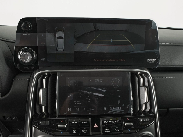 Lexus LX, IV фото №21