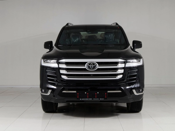 Toyota Land Cruiser, 300 Series фото №2
