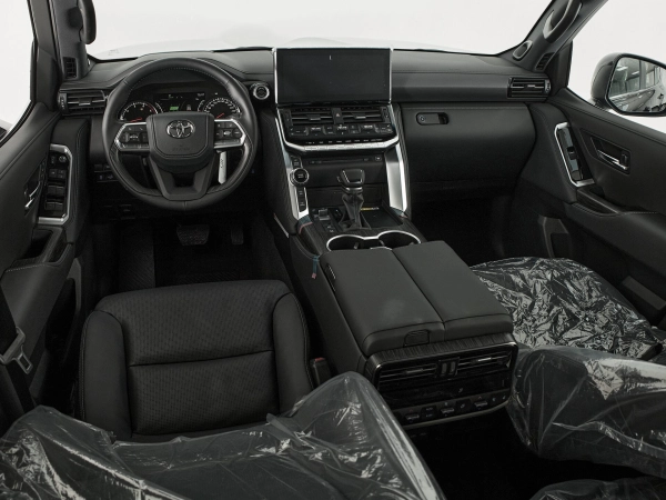 Toyota Land Cruiser, 300 Series фото №7