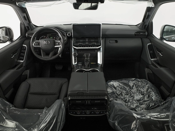 Toyota Land Cruiser, 300 Series фото №8