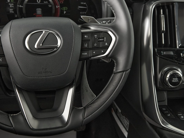Lexus LX, IV фото №14