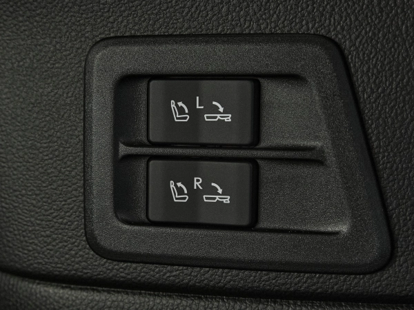 Lexus LX, IV фото №43