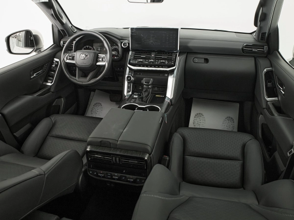 Toyota Land Cruiser, 300 Series фото №10