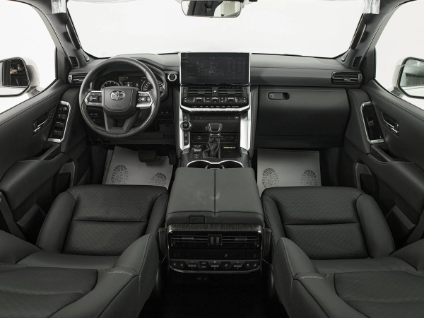 Toyota Land Cruiser, 300 Series фото №9