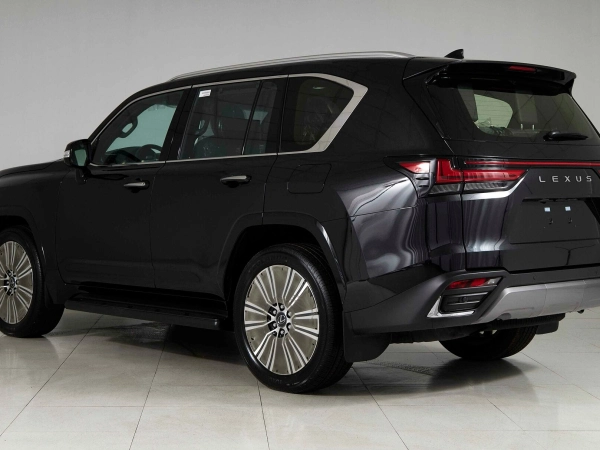 Lexus LX, IV фото №4