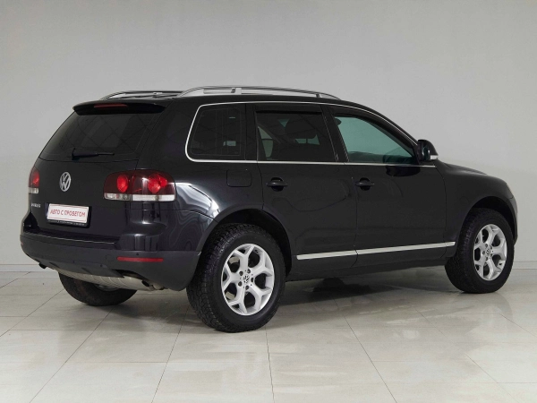 Volkswagen Touareg, I Рестайлинг фото №6