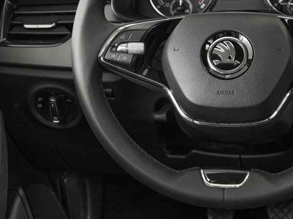 Skoda Rapid, II фото №11