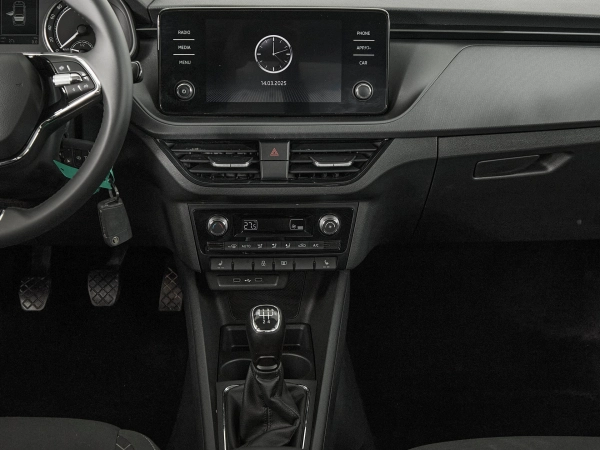 Skoda Rapid, II фото №16