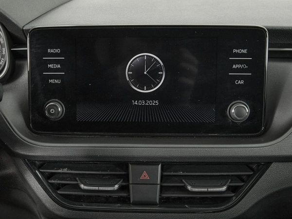 Skoda Rapid, II фото №17