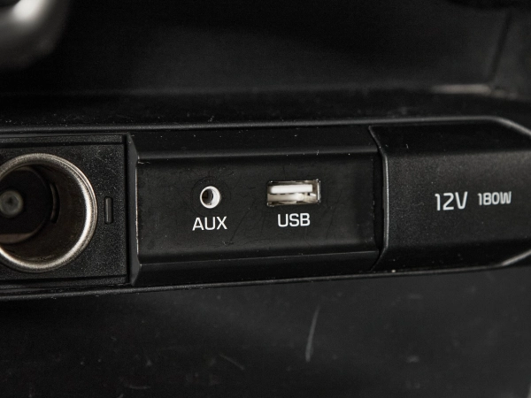 Kia Rio, IV фото №19